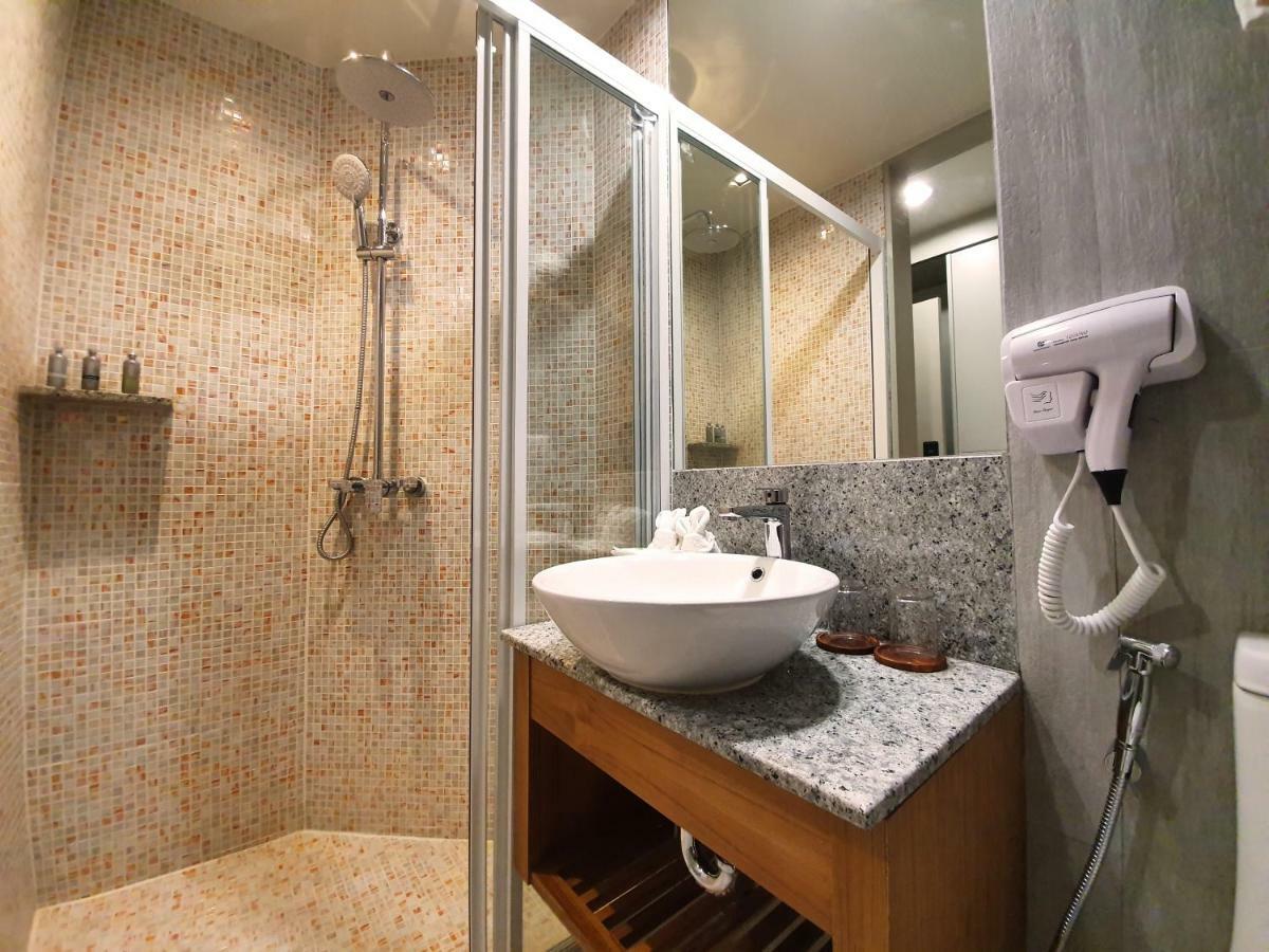 צ'יאנג מאי Lanna Thaphae Hotel מראה חיצוני תמונה