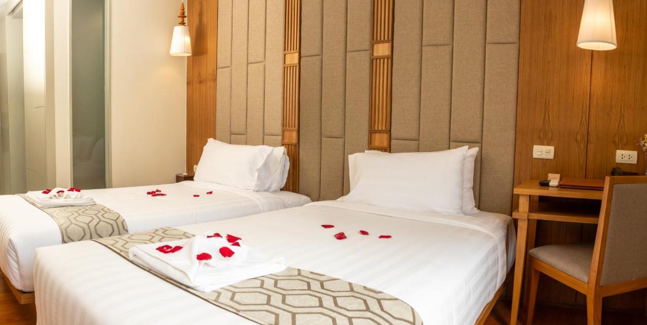 צ'יאנג מאי Lanna Thaphae Hotel מראה חיצוני תמונה